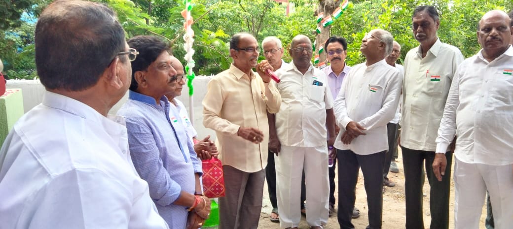 11. The President Dr. Jayanth Kumar addressing the senior citizens on the occasion of independence day celebrations at our office  